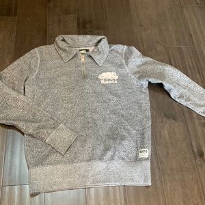 Roots super comfortable sweatshirt. In great condition